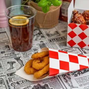 Rożek na frytki, kratka czerwona 500g