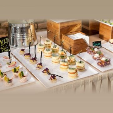 Linea Avenue Tray