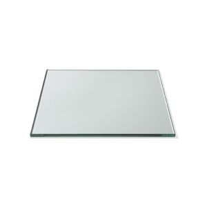 Transparent plate of tempered glass