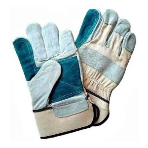 Gloves of fabric reinforced with cow split leather